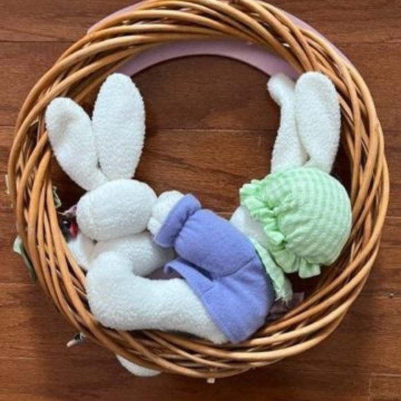 Easter Bunny Wreath - Picture 7 of 7
